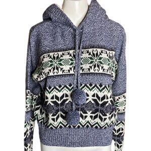 Between Me & You Holiday Winter Sweater Junior M